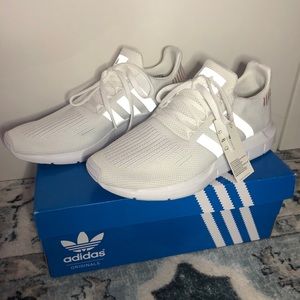Adidas Swift Runs